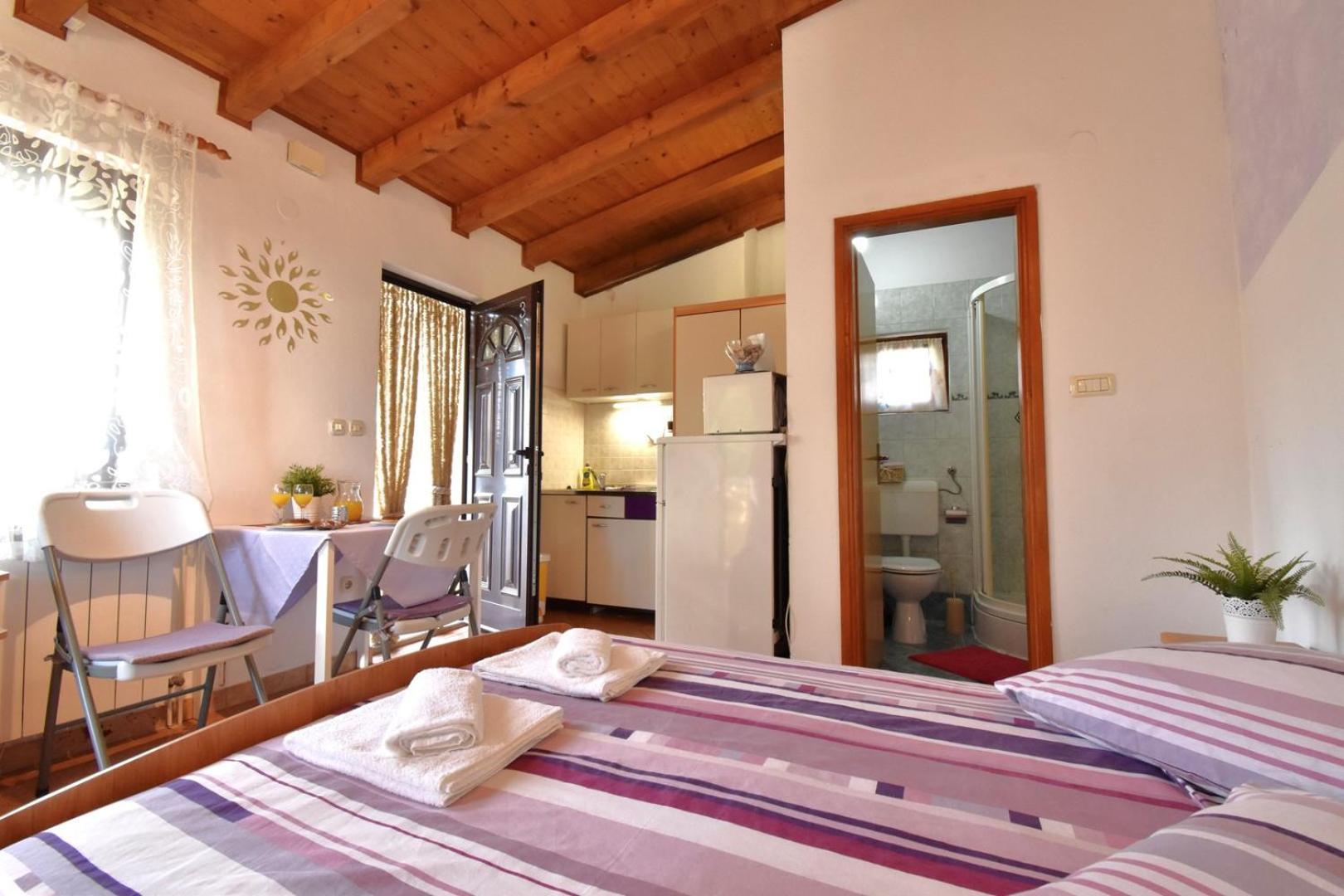 Cosy Medulin Apartments With Terrace Extérieur photo