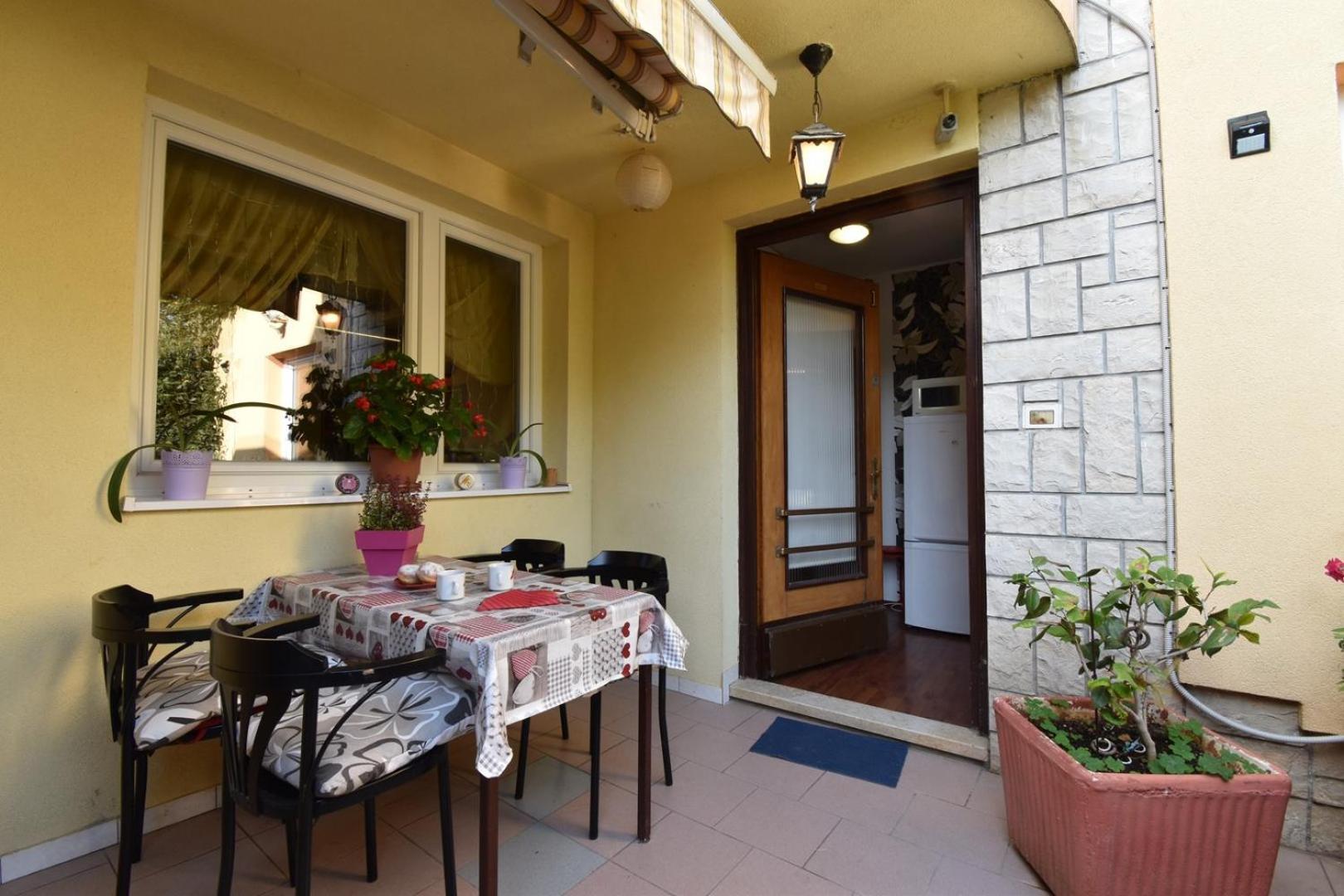 Cosy Medulin Apartments With Terrace Extérieur photo