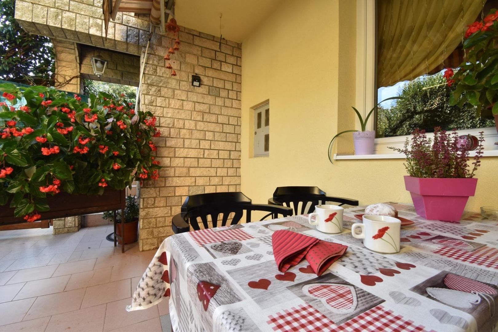 Cosy Medulin Apartments With Terrace Extérieur photo