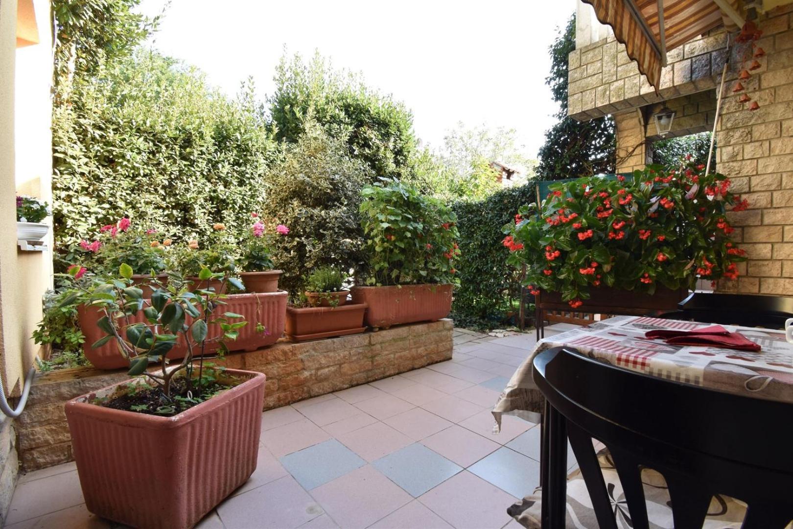 Cosy Medulin Apartments With Terrace Extérieur photo