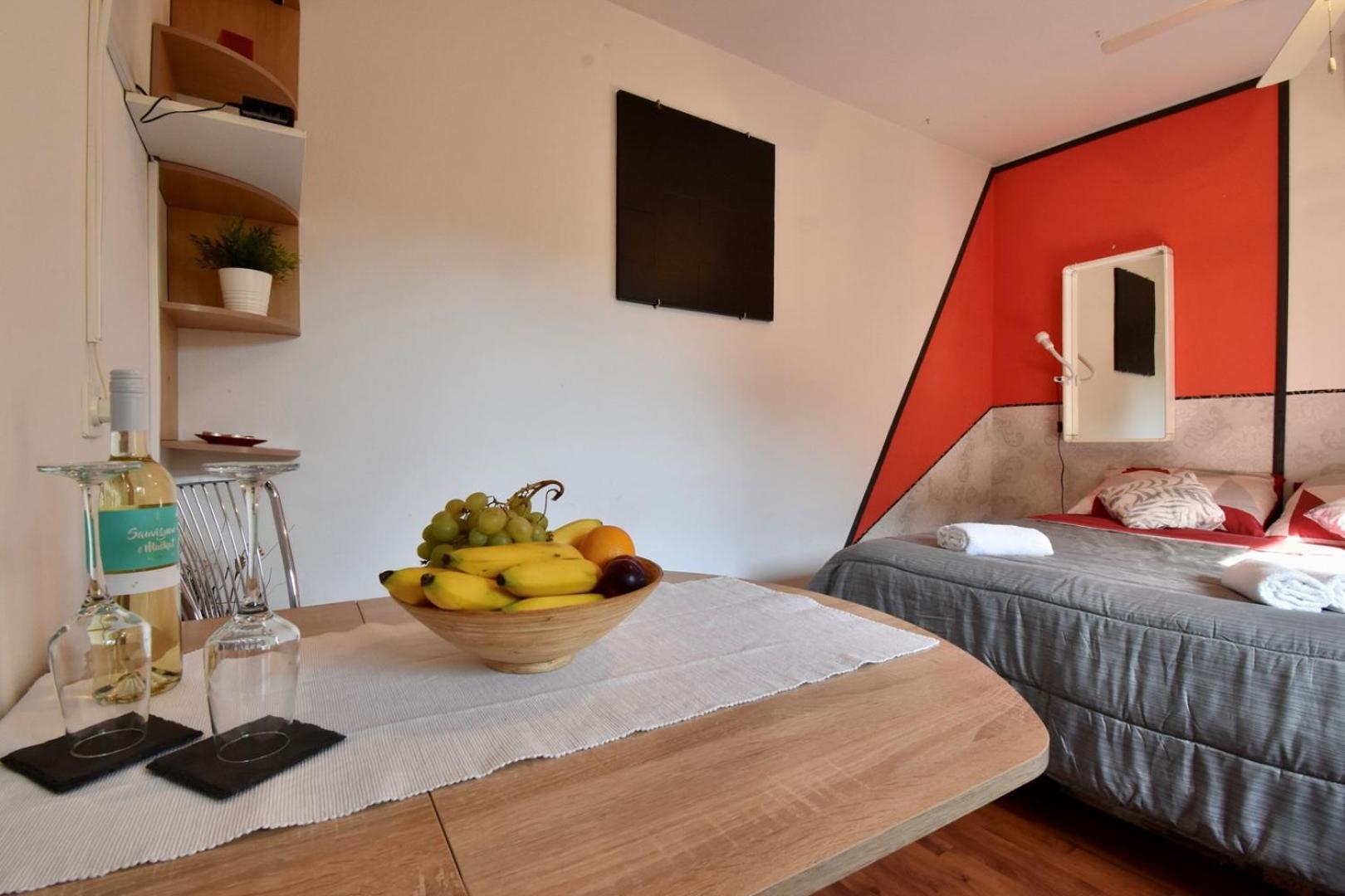 Cosy Medulin Apartments With Terrace Extérieur photo